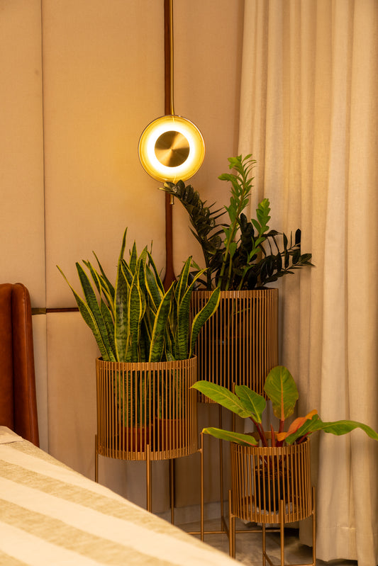 Quest Metal Planter