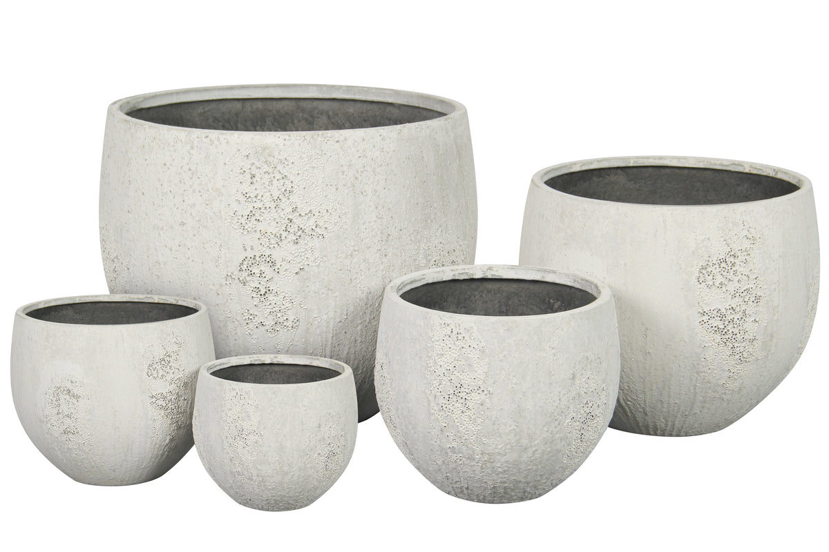 Aura Antique White concrete planters in multiple sizes