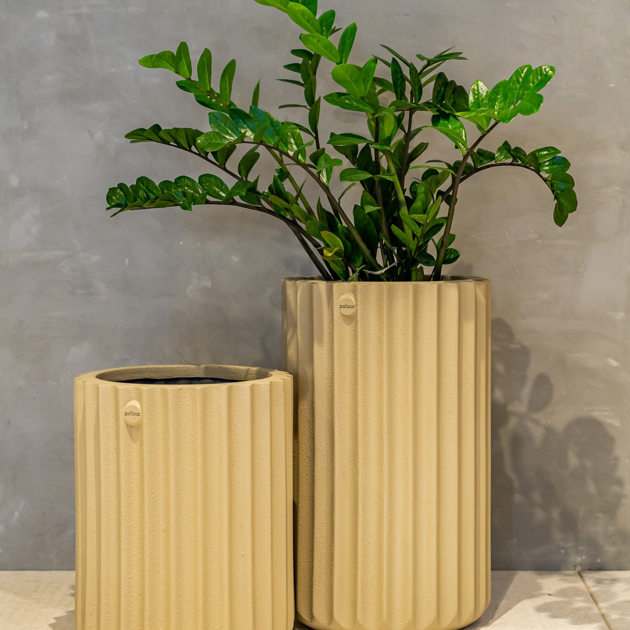 Ribbed FRP Planter Pot