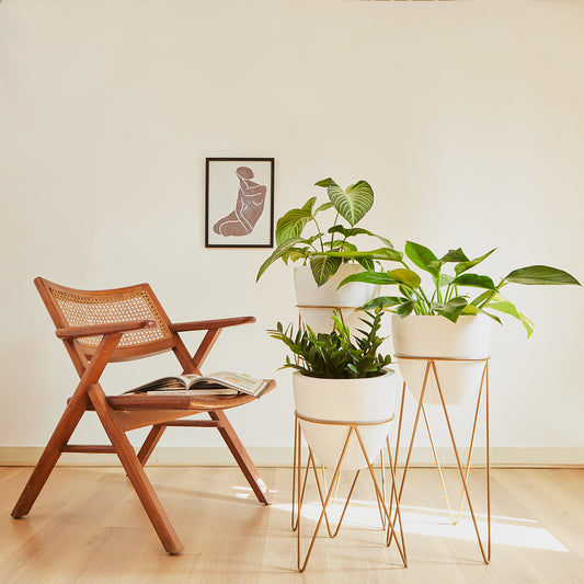 Audrey White Indoor Planter with Metal Stand